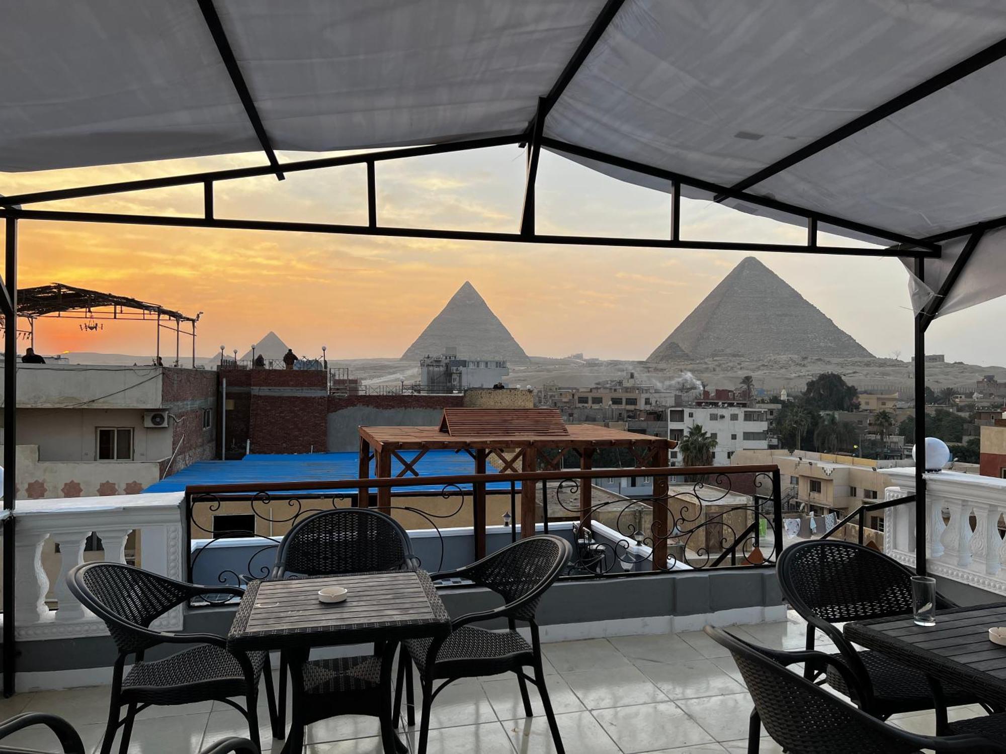 The Pyramids Gate Inn Kafret el-Gabal Εξωτερικό φωτογραφία