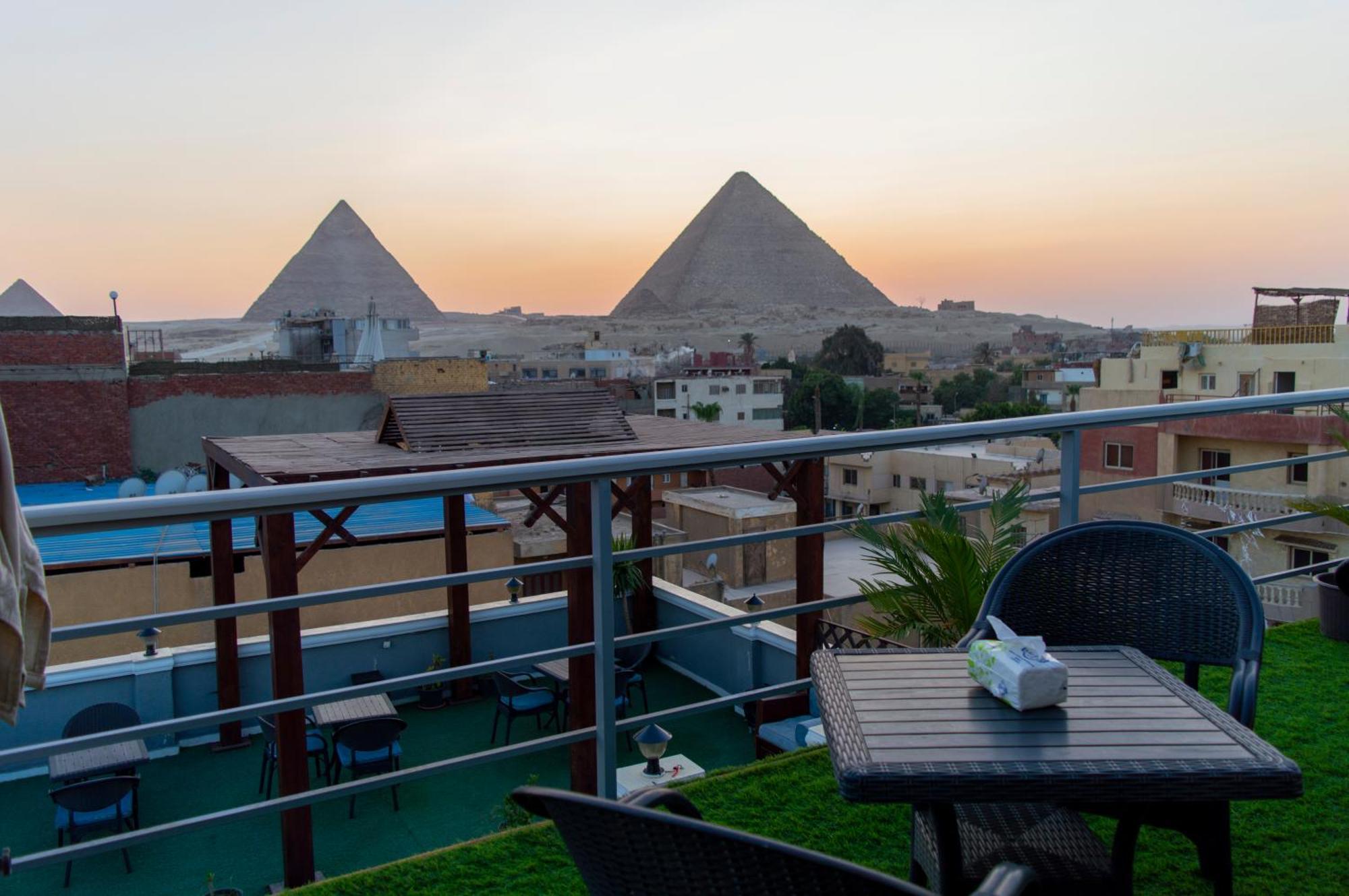 The Pyramids Gate Inn Kafret el-Gabal Εξωτερικό φωτογραφία